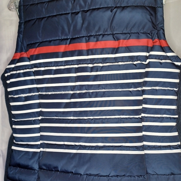 Tommy Hilfiger striped puffer vest - Picture 9 of 12